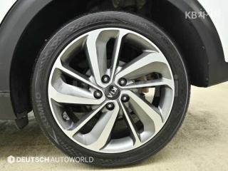 KNACB81CGJA205298 2018 KIA NIRO 1.6 PRESTIGE-4
