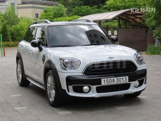 WMWYU9108K3H02160 2019 MINI COOPER COUNTRYMAN D ALL4 2.0 HIGH TRIM-1