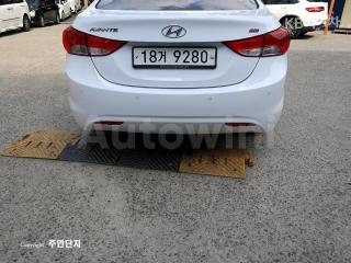 2014 HYUNDAI AVANTE MD ELANTRA M16 GDI SMART - 18