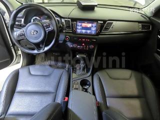 2018 KIA NIRO 1.6 PRESTIGE - 10