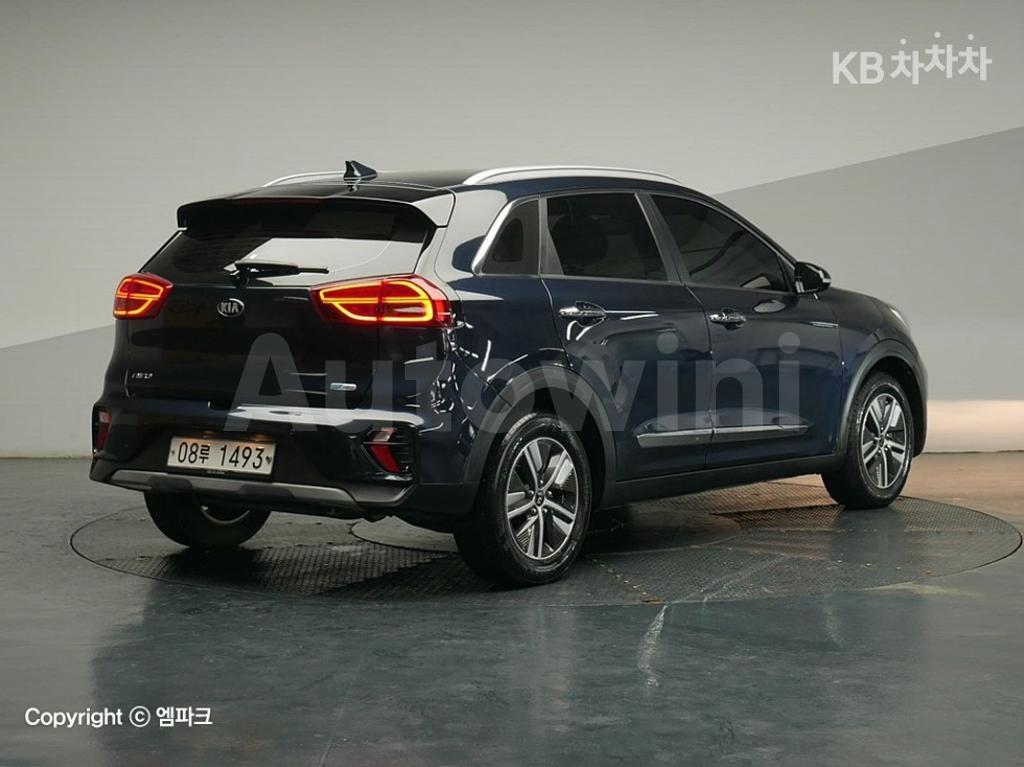 KNACE81CGLA315406 2020 KIA  NIRO 1.6 HEV NOBLESSE SPECIAL-2