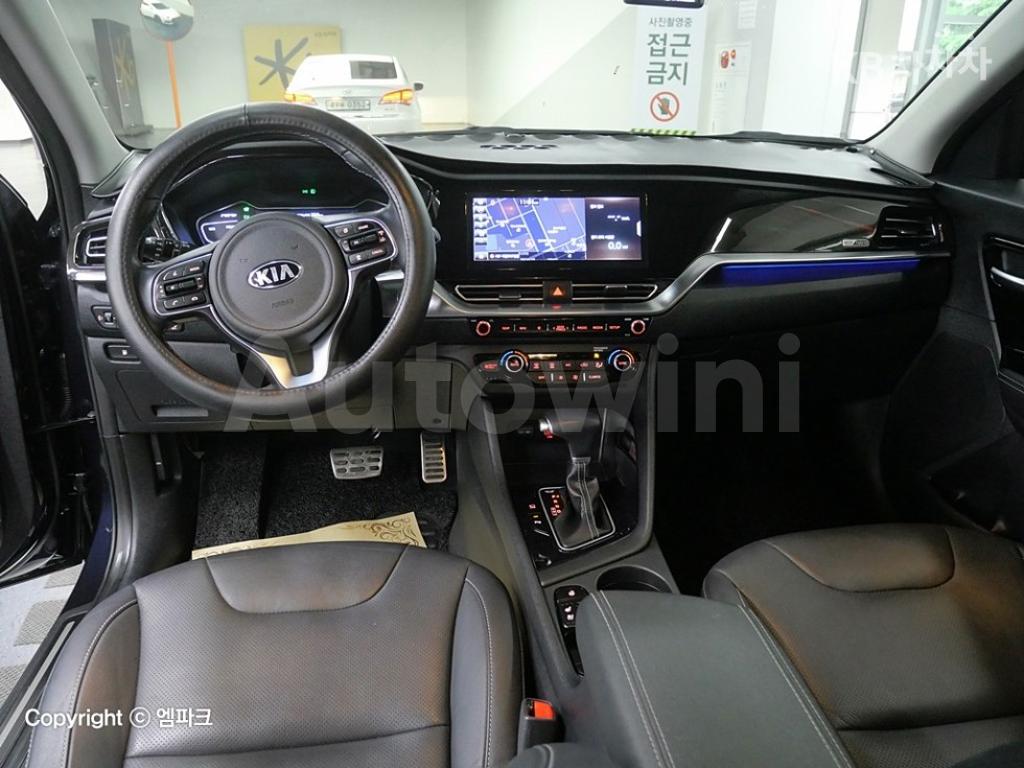 KNACE81CGLA315406 2020 KIA  NIRO 1.6 HEV NOBLESSE SPECIAL-5