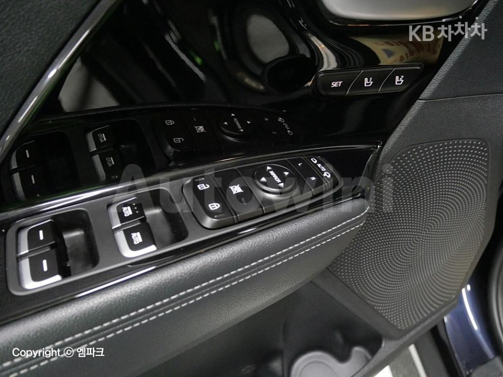 2020 KIA  NIRO 1.6 HEV NOBLESSE SPECIAL - 15