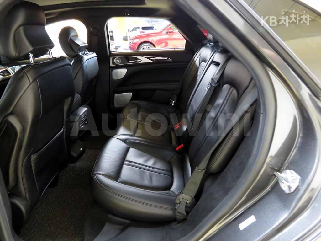 3LN6L5E97KR614564 2019 LINCOLN MKZ 2.0L GTDI RESERVE 300A FWD-5