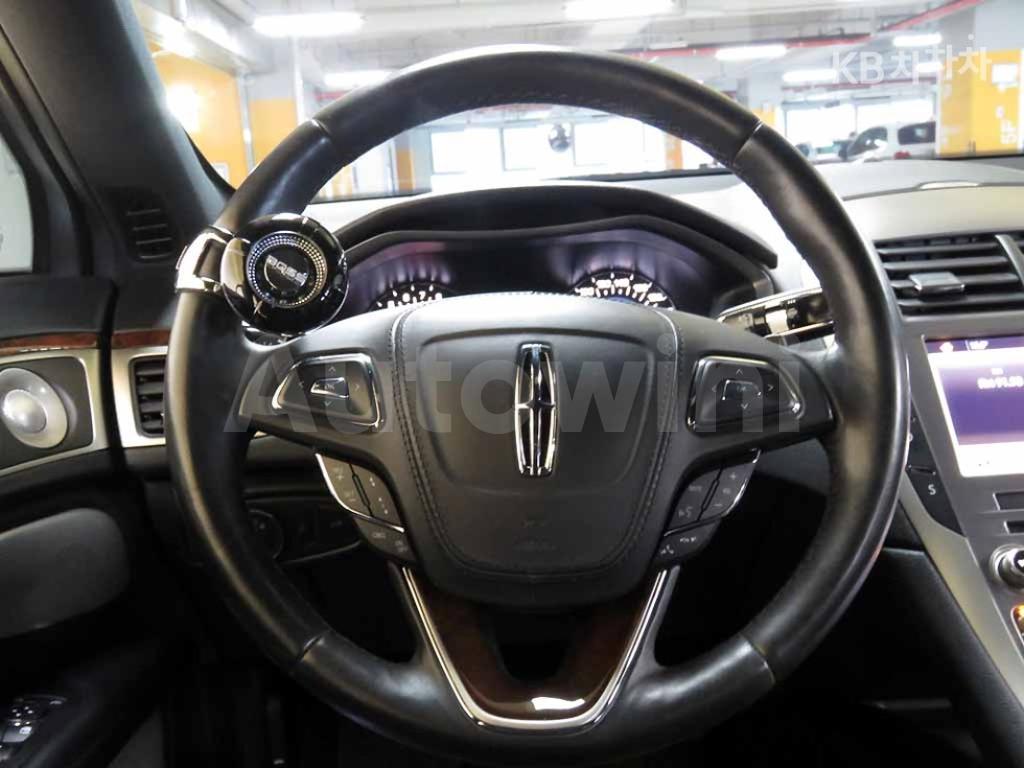 2019 LINCOLN MKZ 2.0L GTDI RESERVE 300A FWD - 8