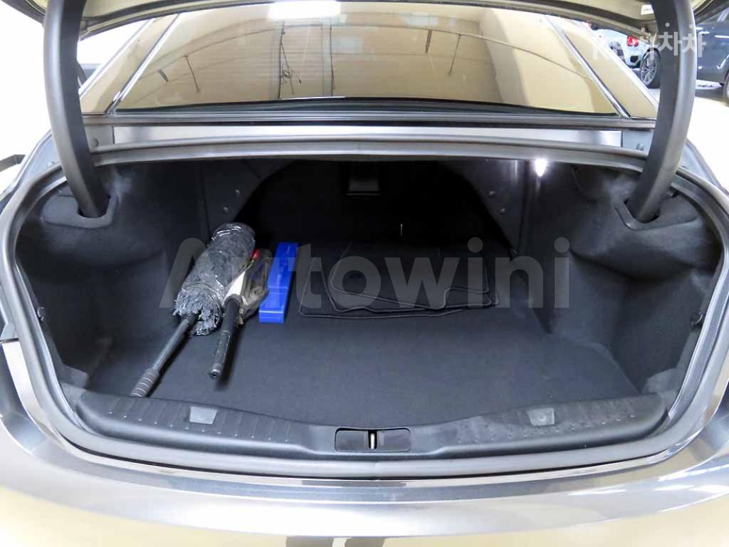 2019 LINCOLN MKZ 2.0L GTDI RESERVE 300A FWD - 16