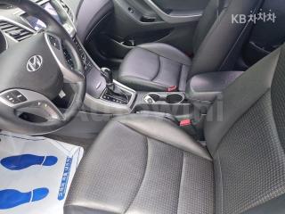 2015 HYUNDAI  AVANTE ELANTRA 1.6 GDI SMART BASIC - 14