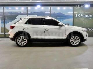 WVGZZZA1ZMV034061 2021 VOLKSWAGEN T-ROC 2.0 TDI PREMIUM-2