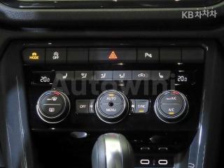 2021 VOLKSWAGEN T-ROC 2.0 TDI PREMIUM - 11