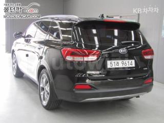 KNAPH81ABFA019514 2015 KIA  SORENTO DIESEL 2.0 2WD NOBLESSE-2