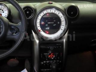 2012 MINI COOPER COUNTRYMAN D 2.0 - 13