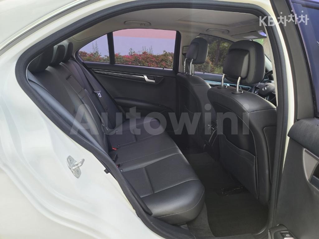2013 MERCEDES BENZ  C CLASS C220 CDI BLUEEFFICIENCY AVANT-GRADE W204 - 11