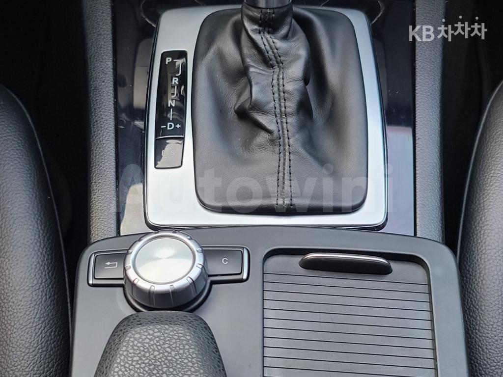 2013 MERCEDES BENZ  C CLASS C220 CDI BLUEEFFICIENCY AVANT-GRADE W204 - 16