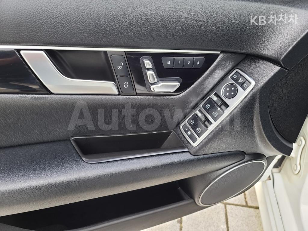 2013 MERCEDES BENZ  C CLASS C220 CDI BLUEEFFICIENCY AVANT-GRADE W204 - 18