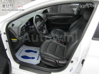 2020 HYUNDAI  AVANTE ELANTRA 1.6 GDI SMART BASIC - 13