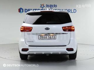 KNAMB81ABKS576603 2019 KIA  CARNIVAL 9 SEATS 2.2 DIESEL LUXURY-3