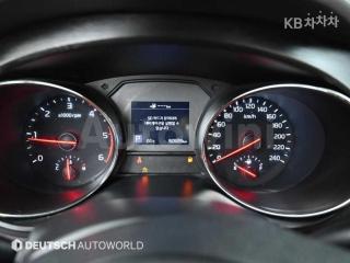 2019 KIA  CARNIVAL 9 SEATS 2.2 DIESEL LUXURY - 8