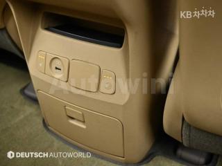 2019 KIA  CARNIVAL 9 SEATS 2.2 DIESEL LUXURY - 16