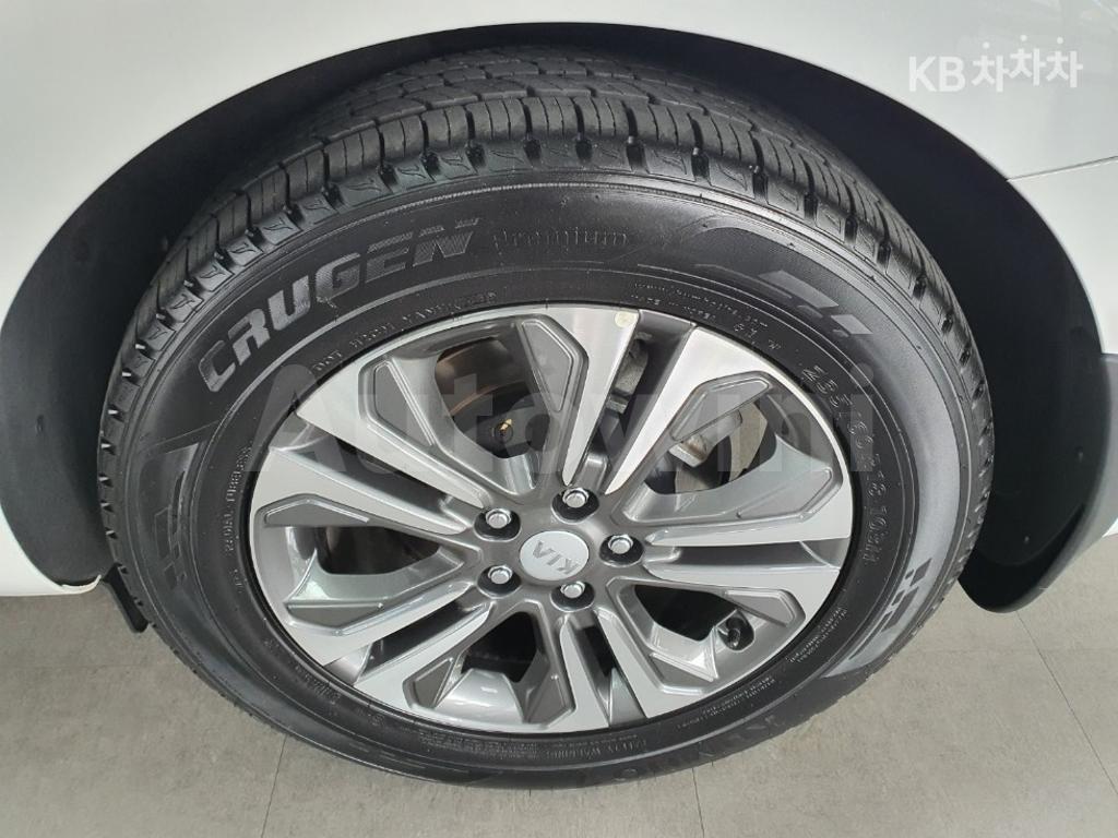 2019 KIA  CARNIVAL 9 SEATS 2.2 DIESEL LUXURY - 29