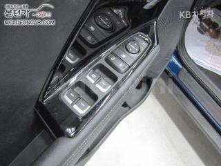 2018 KIA NIRO 1.6 PRESTIGE - 16