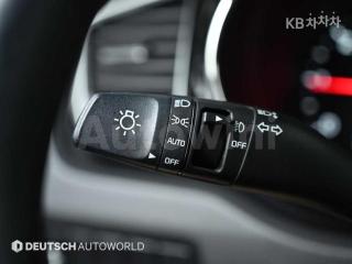 2019 KIA  CARNIVAL HIGH-ROOF-LIMOUSINE 2.2 DIESEL 9 SEATS PRESTIGE - 19