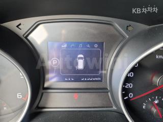 2015 KIA  CARNIVAL SEDONA 11 SEATS 2.2 DIESEL CHILD PROTECTIVE VEHICLE - 11