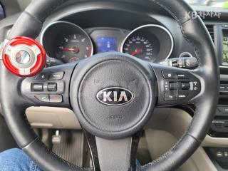 2015 KIA  CARNIVAL SEDONA 11 SEATS 2.2 DIESEL CHILD PROTECTIVE VEHICLE - 12