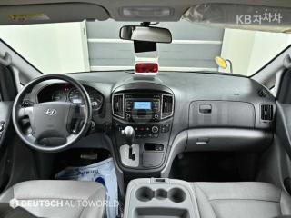 2017 HYUNDAI GRAND STAREX H-1 12 SEATS - 7
