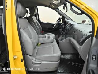 2017 HYUNDAI GRAND STAREX H-1 12 SEATS - 10