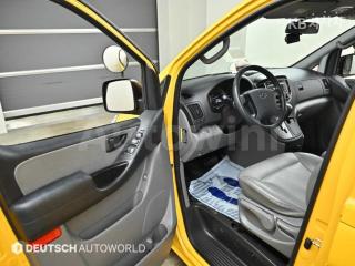 2017 HYUNDAI GRAND STAREX H-1 12 SEATS - 11