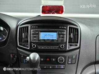 2017 HYUNDAI GRAND STAREX H-1 12 SEATS - 14
