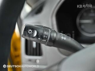 2017 HYUNDAI GRAND STAREX H-1 12 SEATS - 17