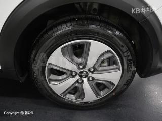 2020 KIA  NIRO 1.6 HEV LUXURY - 12