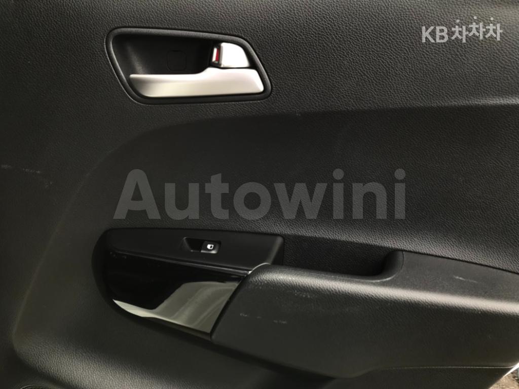 2017 KIA  MORNING JA  LUXURY - 23