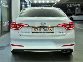 KMHE341CBGA217472 2016 HYUNDAI LF SONATA 2.0 SMART BASIC-4