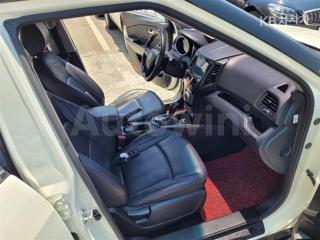 2017 SSANGYONG TIVOLI AIR 2WD IX PLUS PACKAGE - 13