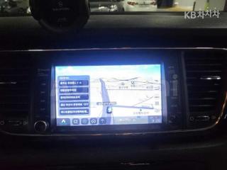 2018 KIA  CARNIVAL SEDONA 9 SEATS 2.2 DIESEL PRESTIGE - 12