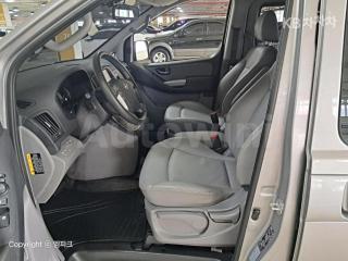 KMFWBX7KBKU054609 2019 HYUNDAI GRAND STAREX H-1 5 SEATS VAN CVX MORDERN-4
