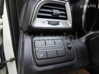 2016 SSANGYONG TIVOLI GASOLINE LX ADVANCED - 13