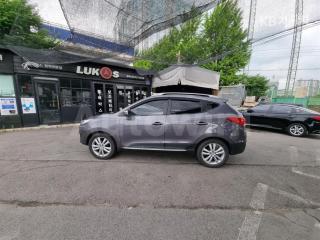 KMHJU81BBBU292061 2011 HYUNDAI TUCSON IX GASOLINE 2WD LX20 PREMIER-4
