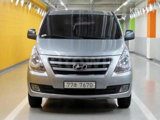 KMJWA37KDHU856845 2017 HYUNDAI GRAND STAREX H-1 12 SEATS WAGON CVX 4WD SMART-0