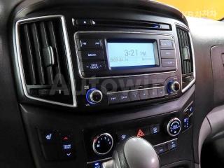 2017 HYUNDAI GRAND STAREX H-1 12 SEATS WAGON CVX 4WD SMART - 10