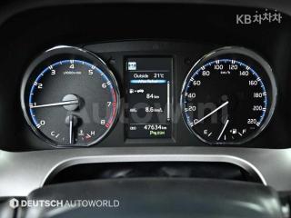 2018 TOYOTA RAV4 2.5 2WD - 8