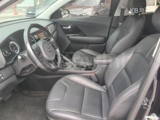 KNACB81CGJA150959 2018 KIA NIRO 1.6 PRESTIGE-4