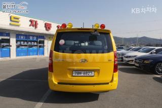 KMJWA37KBHU905896 2017 HYUNDAI GRAND STAREX H-1 CHILD PROTECTIVE VEHICLE MORDERN-3