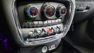 2019 MINI COOPER CLUBMAN 1.5 COOPER HIGH TRIM - 14