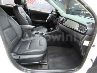 KNACB81CGJA126428 2018 KIA NIRO 1.6 PRESTIGE-5