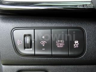 2018 KIA NIRO 1.6 PRESTIGE - 16