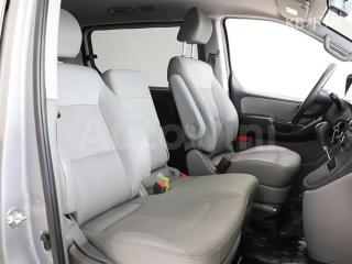 2017 HYUNDAI GRAND STAREX H-1 12 SEATS - 10