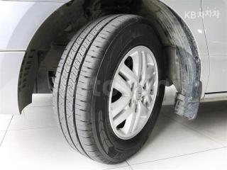 2017 HYUNDAI GRAND STAREX H-1 12 SEATS - 19